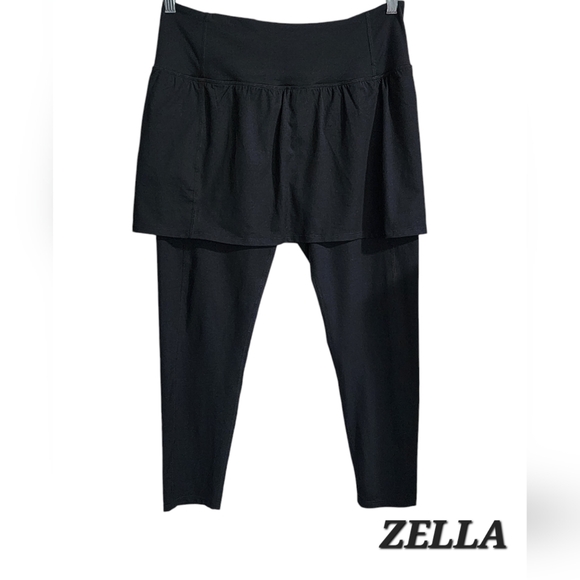 Zella - Picture 1 of 3